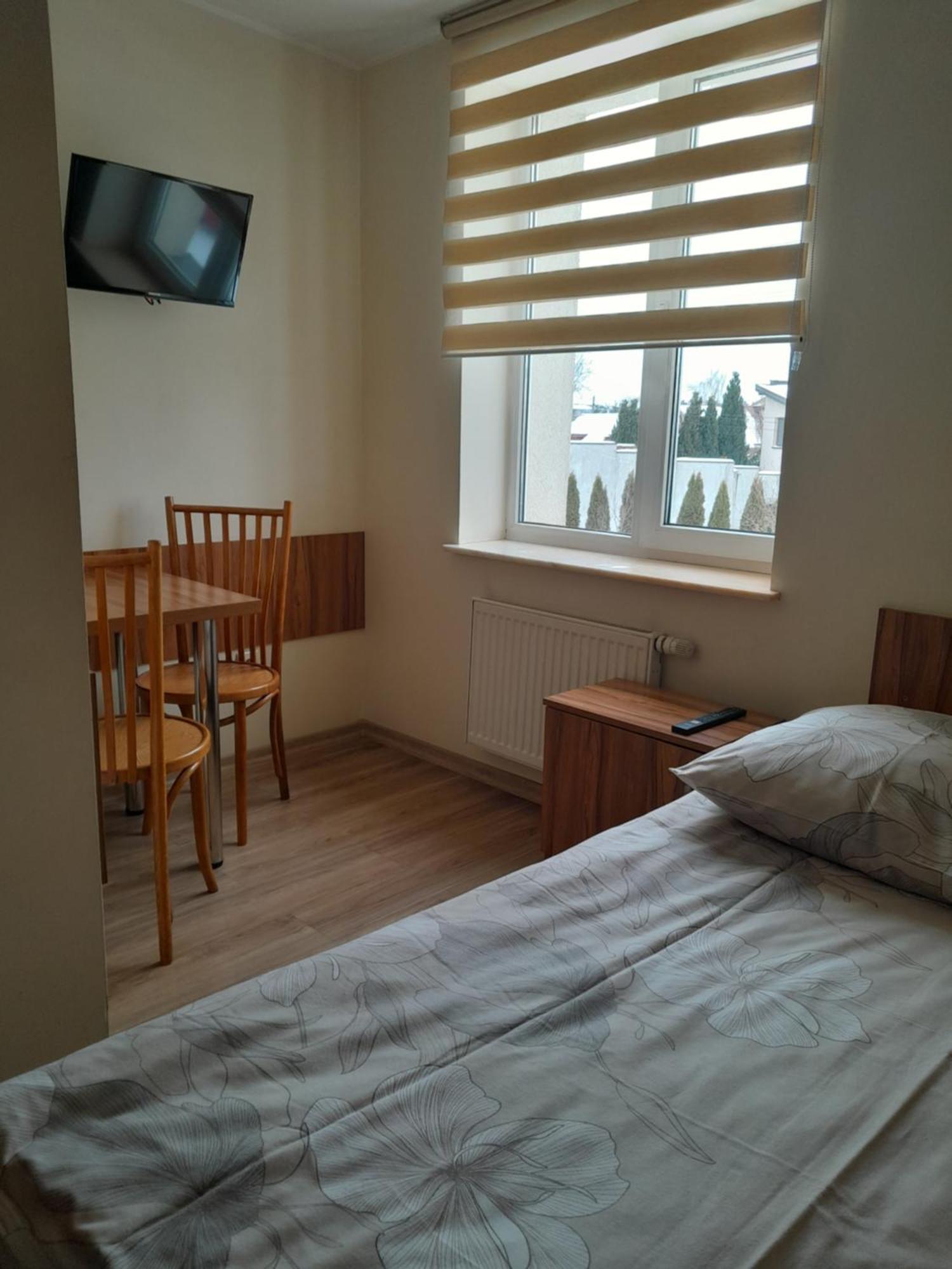 Hostel Polon Пултуск Экстерьер фото