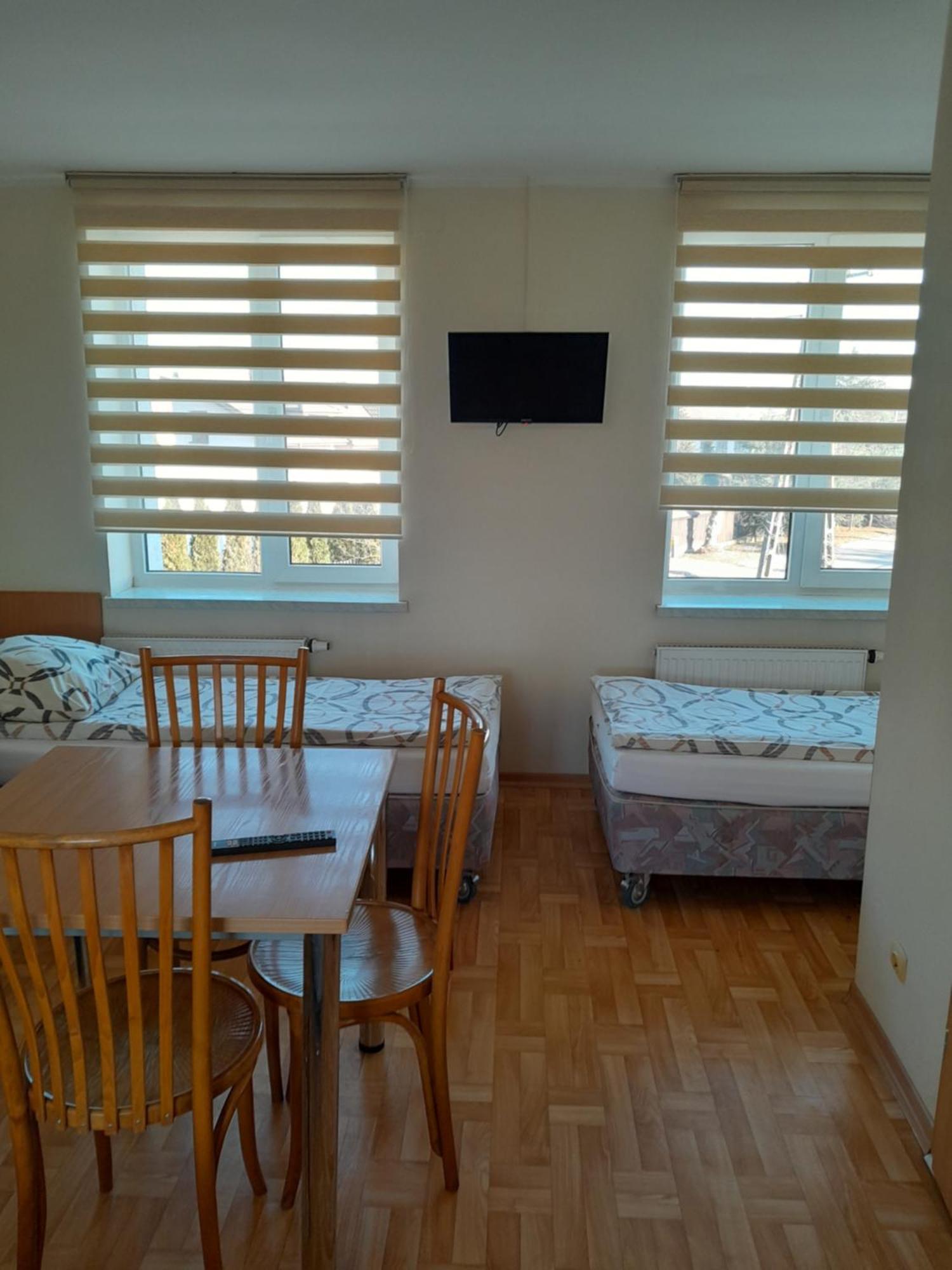 Hostel Polon Пултуск Экстерьер фото