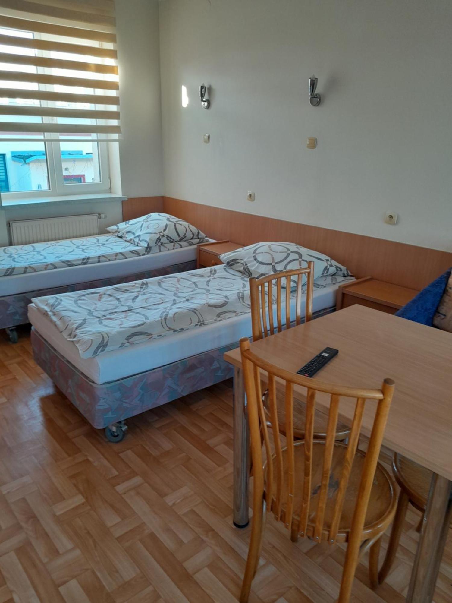Hostel Polon Пултуск Экстерьер фото